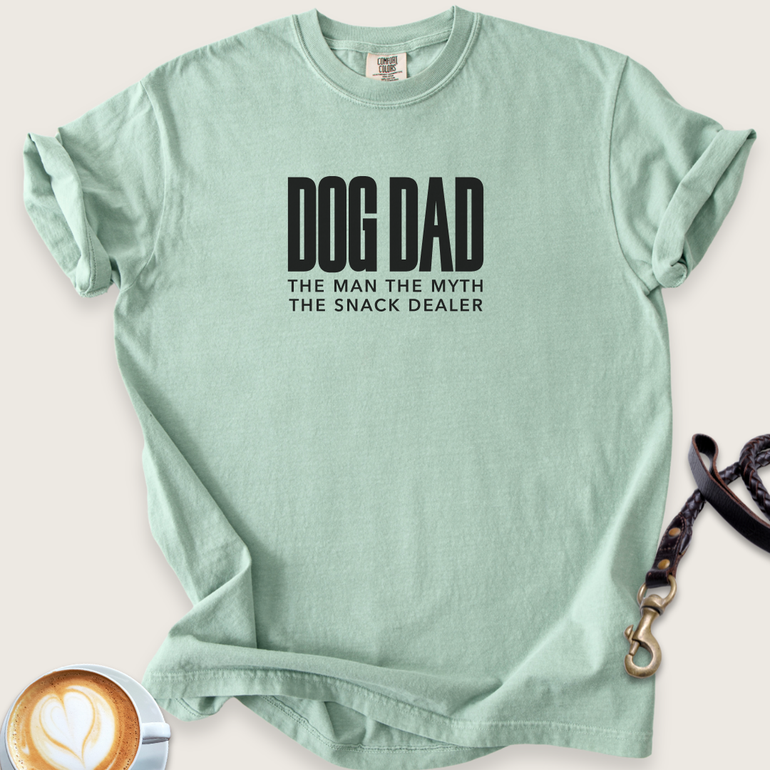 Dog dad snack dealer T-Shirt