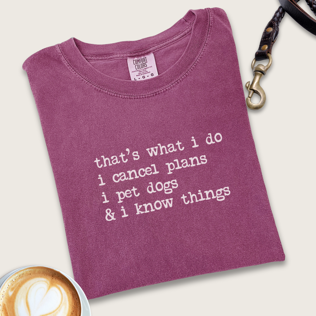 I know things dog T-Shirt