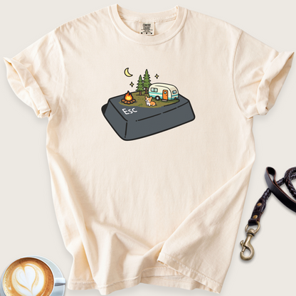 Esc camper button T-shirt